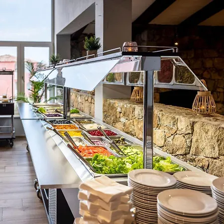 Maristella Algajola (Corsica)