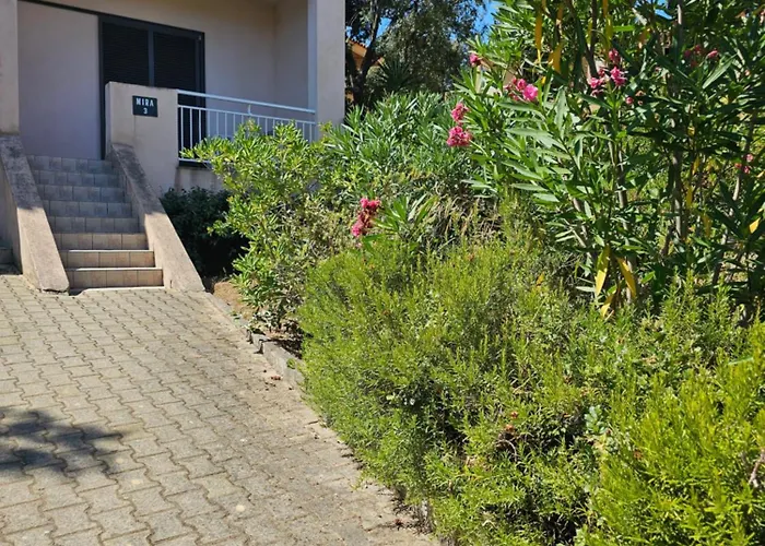 Hotel Maristella Algajola (Corsica)