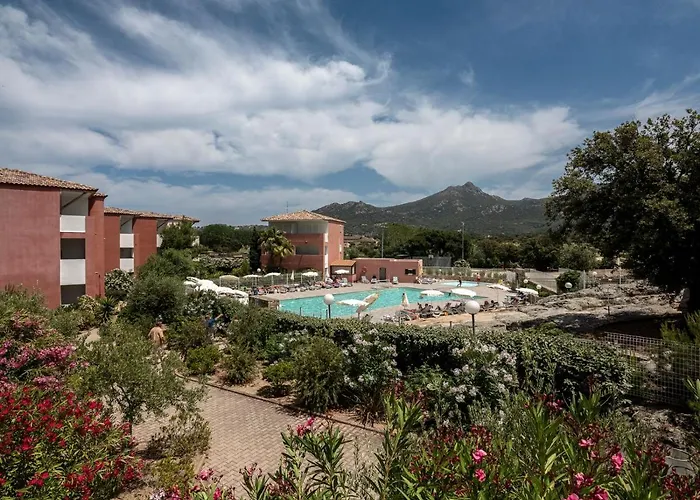 Maristella Algajola (Corsica)